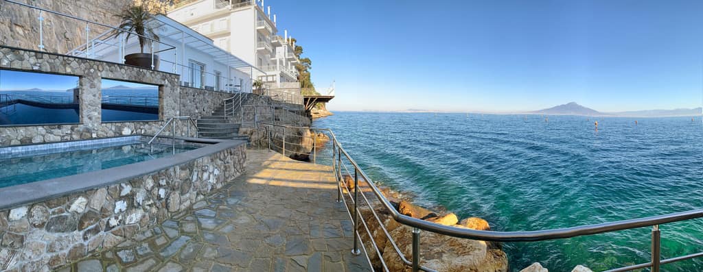 Villa Paradise 2