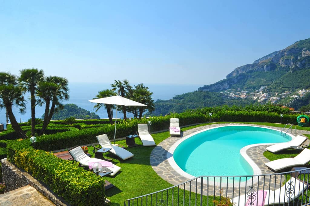 Villa Great Views on the Sea and Pool 2
